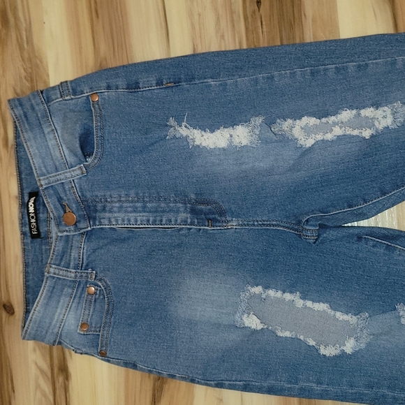 Fashion Nova Medium Blue High Waisted Distressed Jeans - Picture 2 of 10